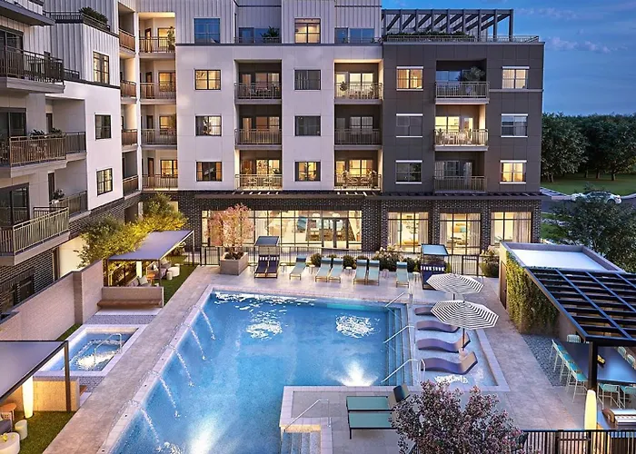 Landing Incredible 1Bd Game Room Courtyard