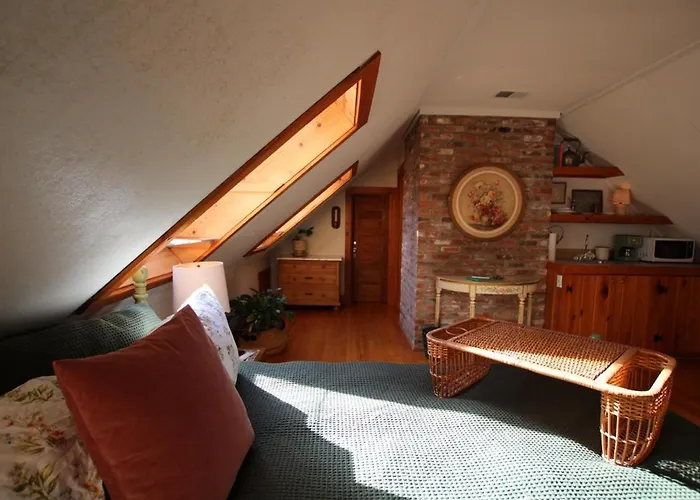 The Little Gardeners Cottage
