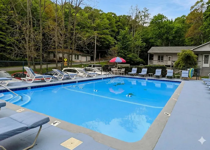 Couples Waterfront Getaway Near Beach And Trails