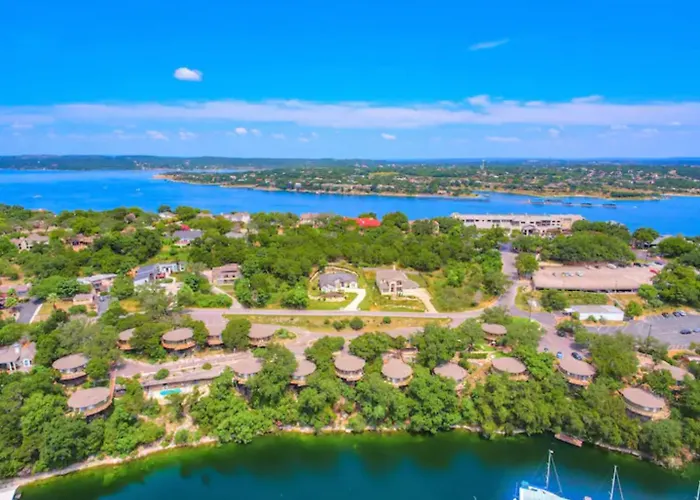 Tree House On Lake Travis #15