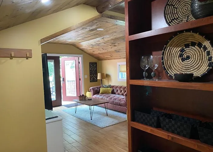 Luxury Stay Steps From Downtown Saratoga Springs Water