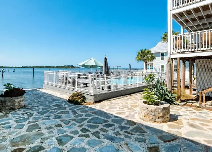 Island Place 101 Dreamy Condo With Pool! Rebuilt!