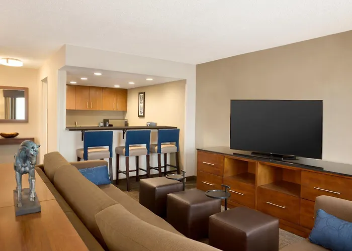 Comfort Inn & Suites Presidential