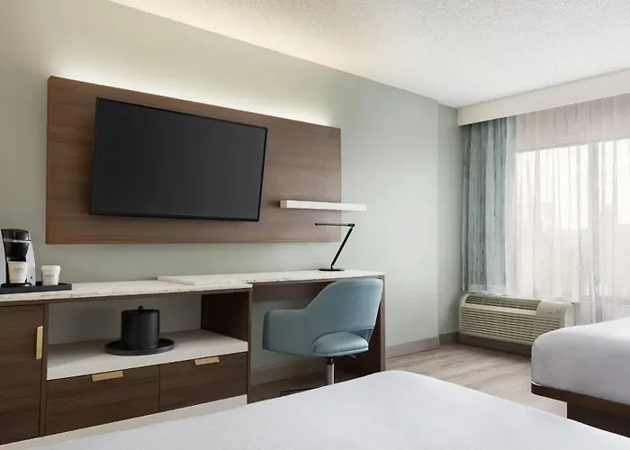 Garner Hotel Totowa By Ihg