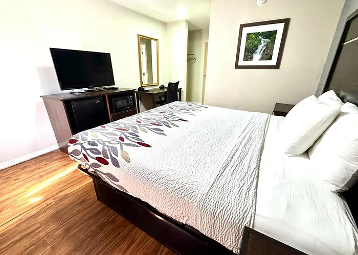 Americas Best Value Inn Tulsa I-44