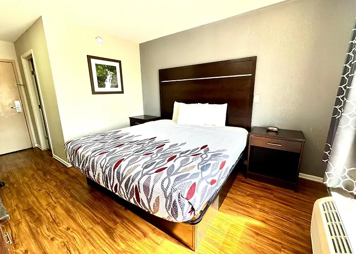 Americas Best Value Inn Tulsa I-44