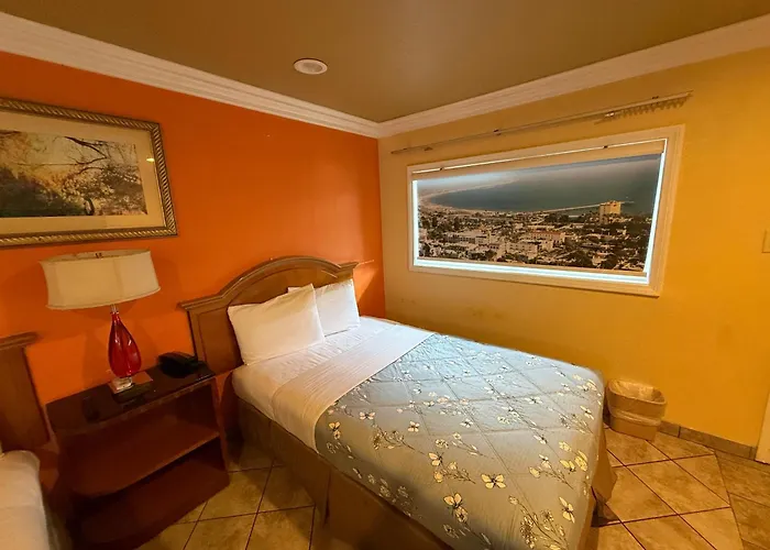 Bayshore Inn Ventura