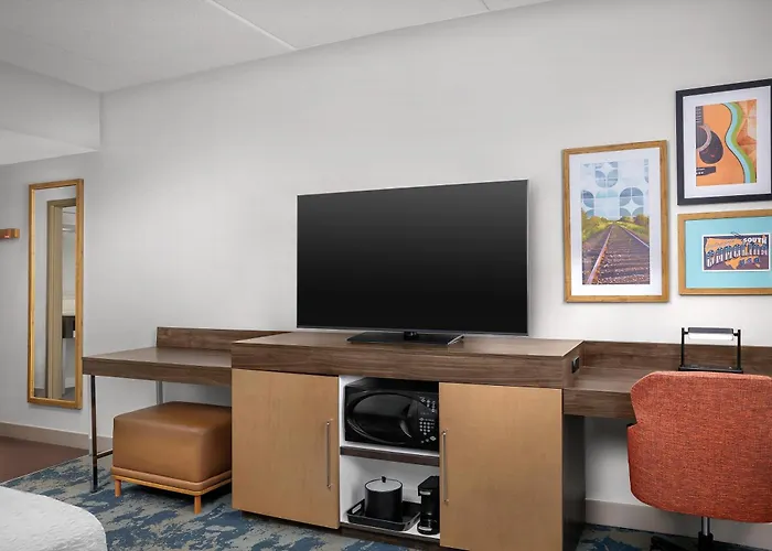 Hampton Inn & Suites Clinton