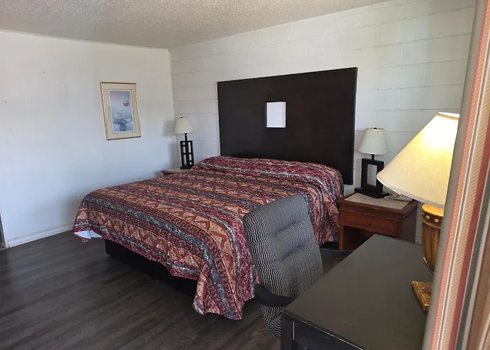Economy Inn