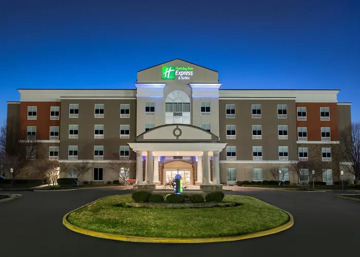 Holiday Inn Express & Suites Terre Haute By Ihg