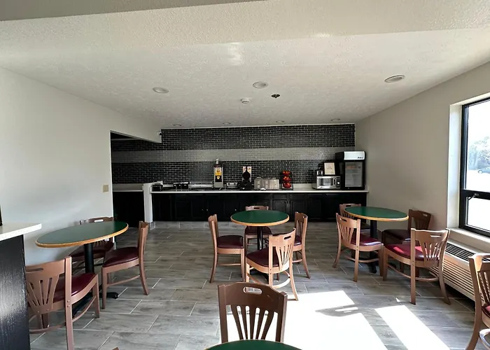 Ramada By Wyndham Strasburg Dover