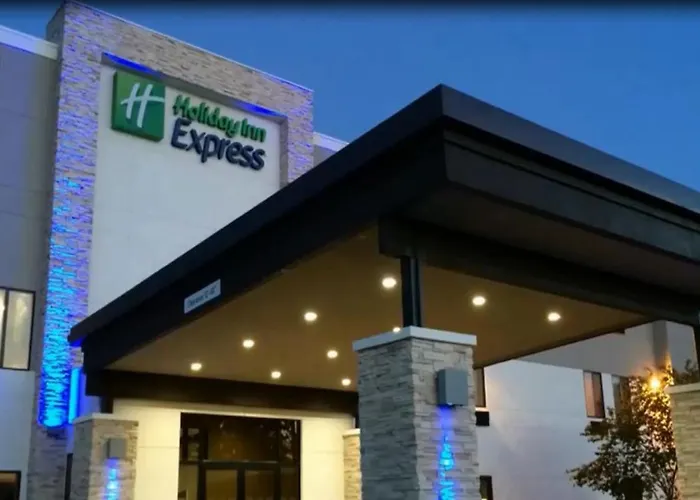 Holiday Inn Express & Suites White Hall By Ihg