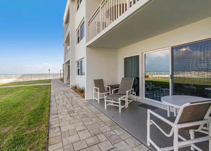 Paradise Beach Club - Oceanfront Ground Floor Condos With Heated Pool Pets Welcome