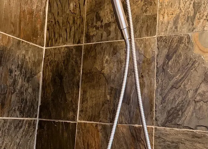 Private Rooms, Shared Bath In A Private Home Minutes From Logan Airport