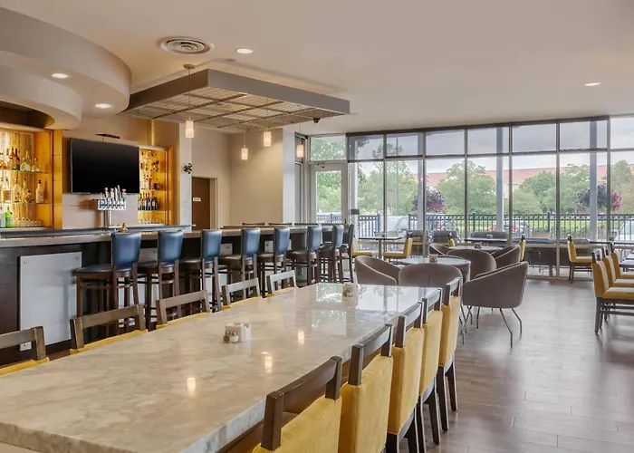 Cambria Hotel Denver International Airport