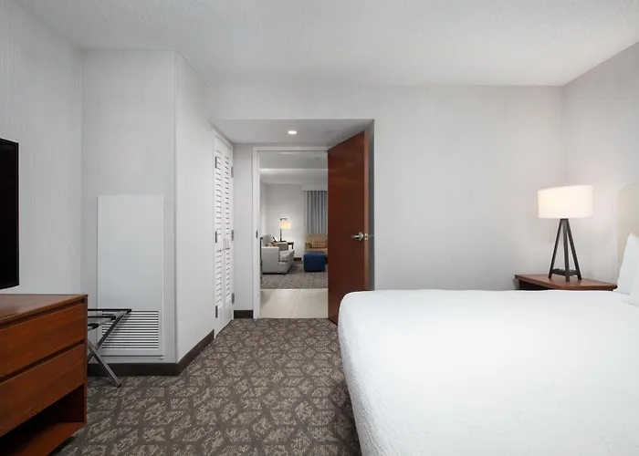 Embassy Suites By Hilton Portland Airport