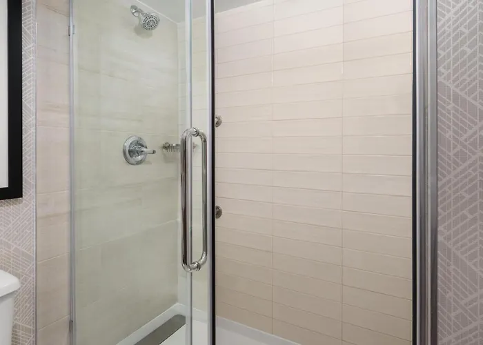 Embassy Suites By Hilton Portland Airport