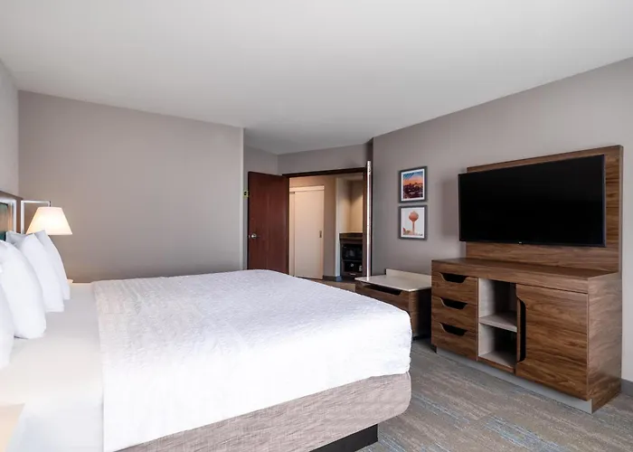 Hampton Inn & Suites Boise-Meridian