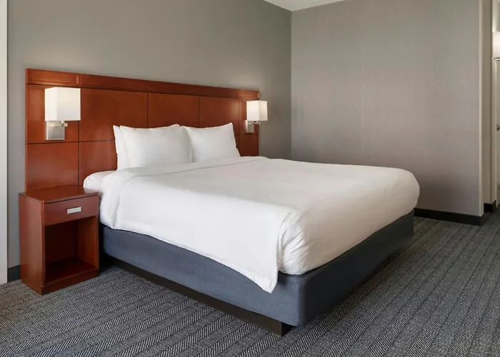 Courtyard By Marriott Boston Norwood/Canton