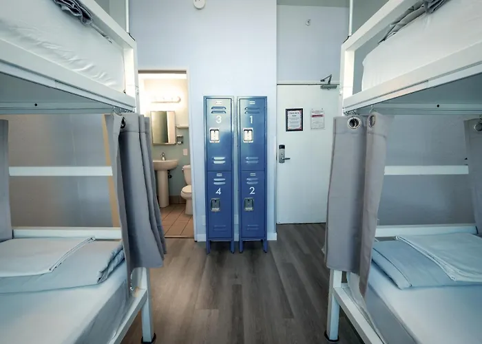 Samesun Venice Beach Hotel & Hostel