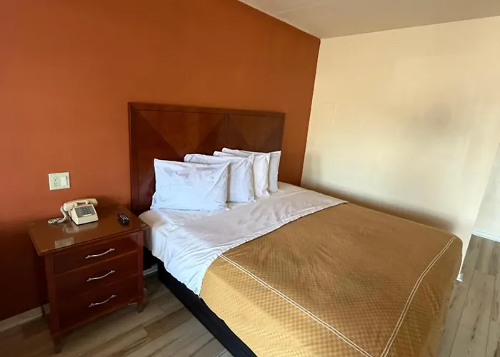 Scottish Inn And Suites Perry