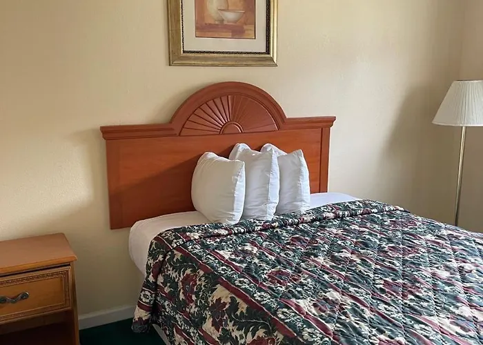 Starlite Budget Inn