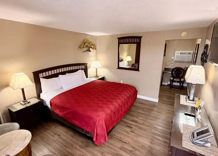 Sage N Sand Motel