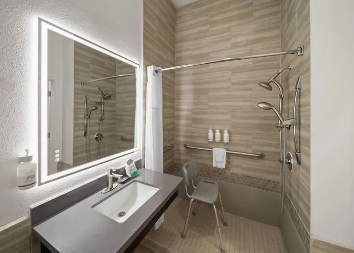 La Quinta By Wyndham Laredo Airport