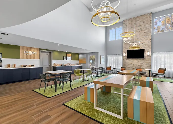 Spark By Hilton Redlands