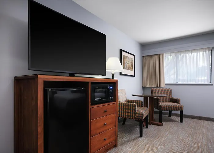 Best Western Plus Hood River Inn