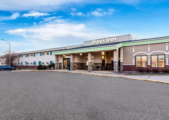 Days Inn By Wyndham Minot
