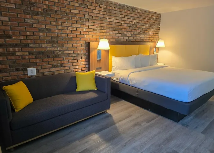 Penn Lodge Hotel & Suites Philadelphia - Bensalem