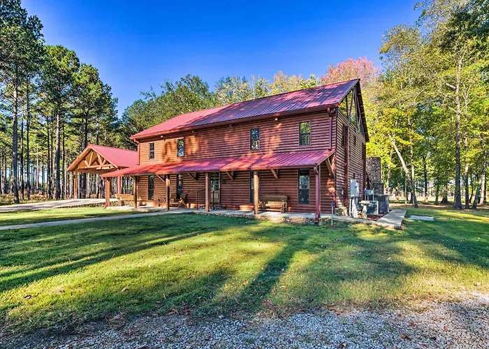 Countryside Cabin Retreat W/ Outdoor Kitchen!