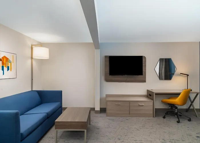 Holiday Inn Express & Suites Bozeman West By Ihg