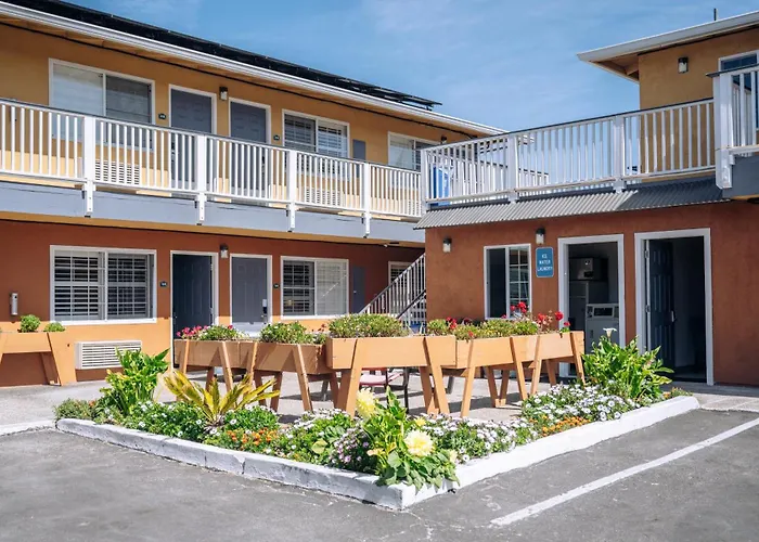 Sand Castle Inn