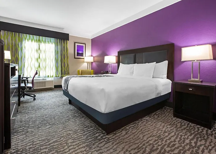 La Quinta By Wyndham Pearland