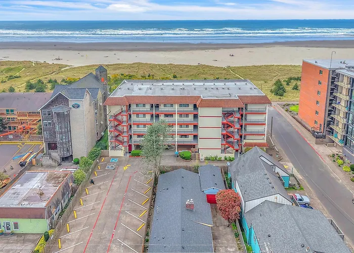 Seaside Beach Club 204
