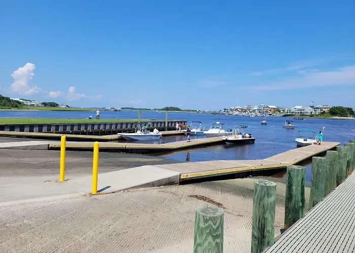 True North - A Beach & Boat Lover'S Dream