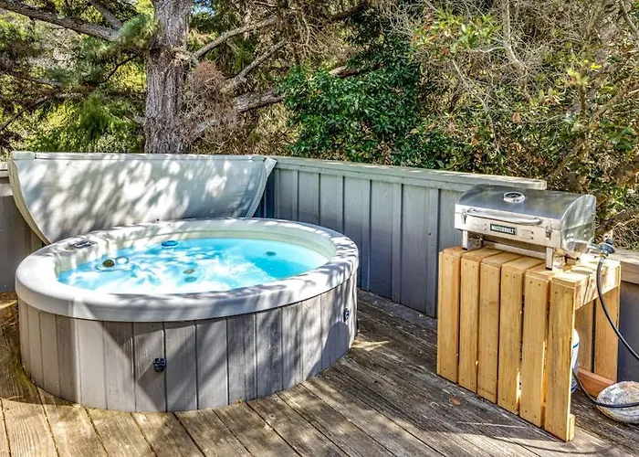 Madrone Cottage