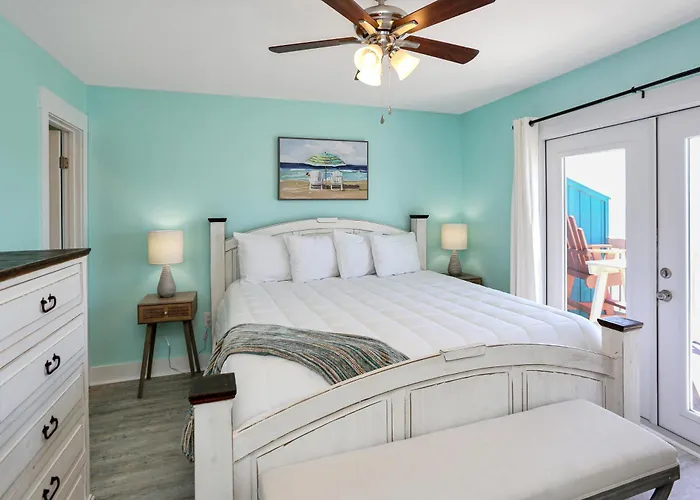 Edgewater Retreat By Pristine Properties Vacation Rentals