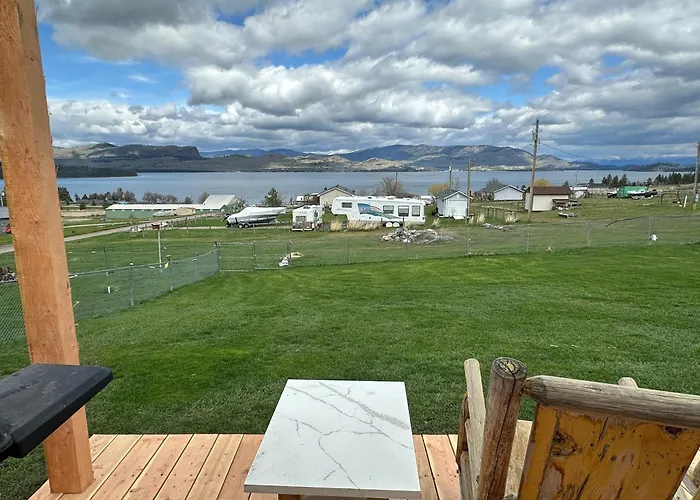 Lakeview Landing - Stunning Views Overlooking Bay