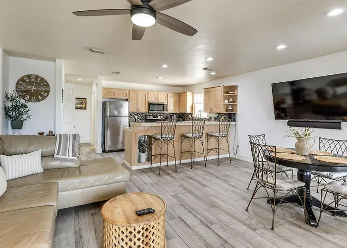 South Padre Island Getaway - Newly Renovated!