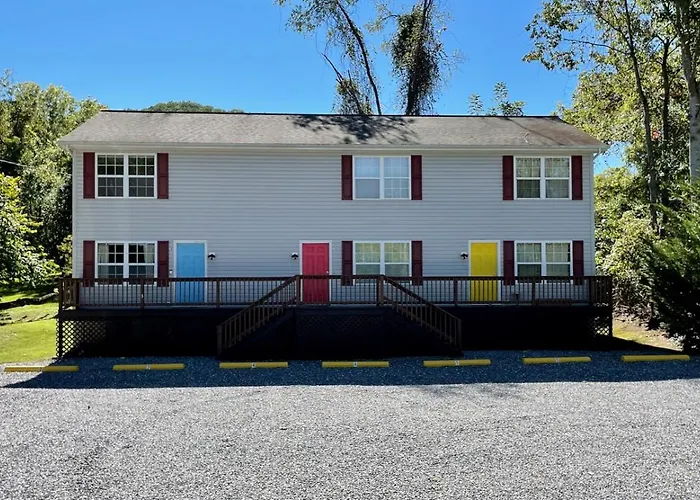 The Blue Door At Sylva Home Base Apartments
