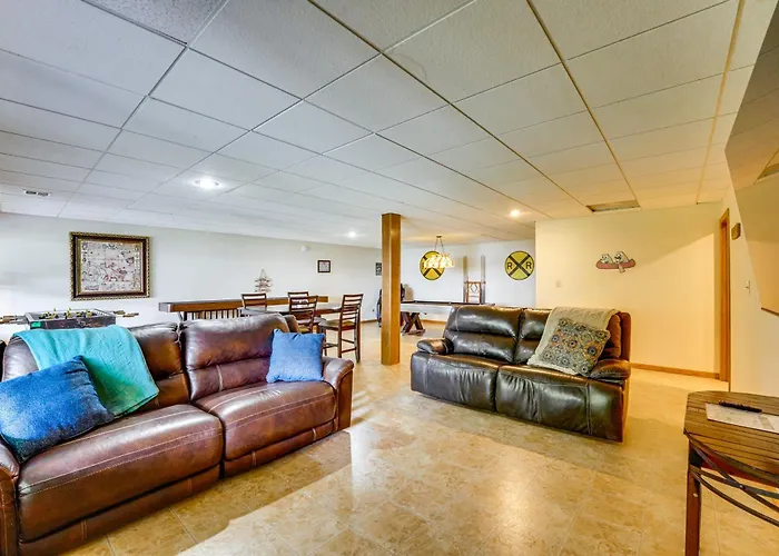 Large Lakefront Home | Pool, Hot Tub & Boat Dock