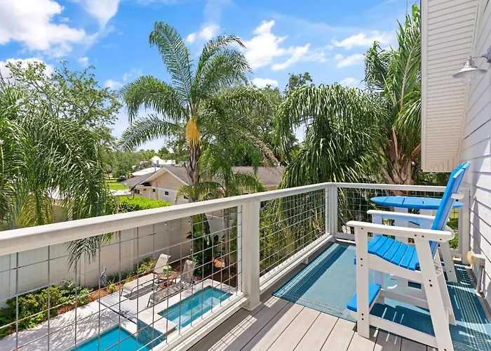 605 Bartow Guest House