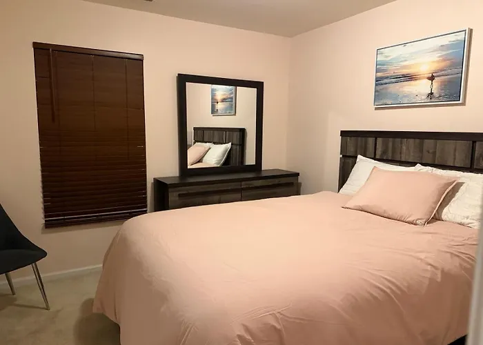 Beautiful Bed And Bath In South Charlotte