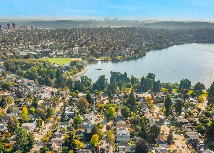 Sunnyside Studio On Green Lake