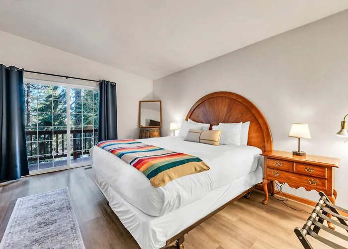 Bright 3Bdr Near Beach And Slopes