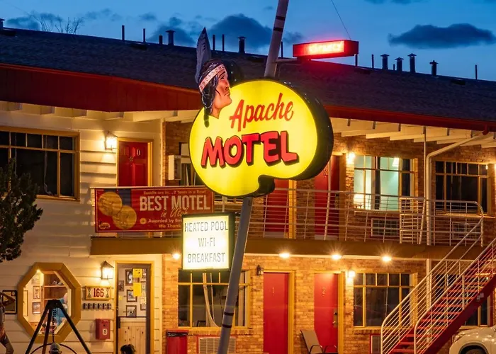 Apache Motel