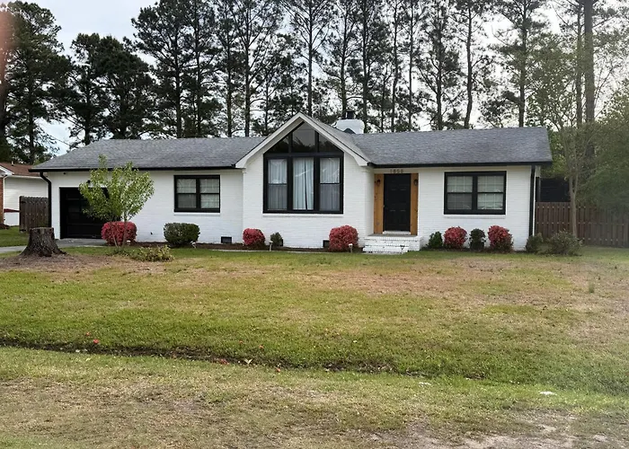 Charming Ranch In Wilmington